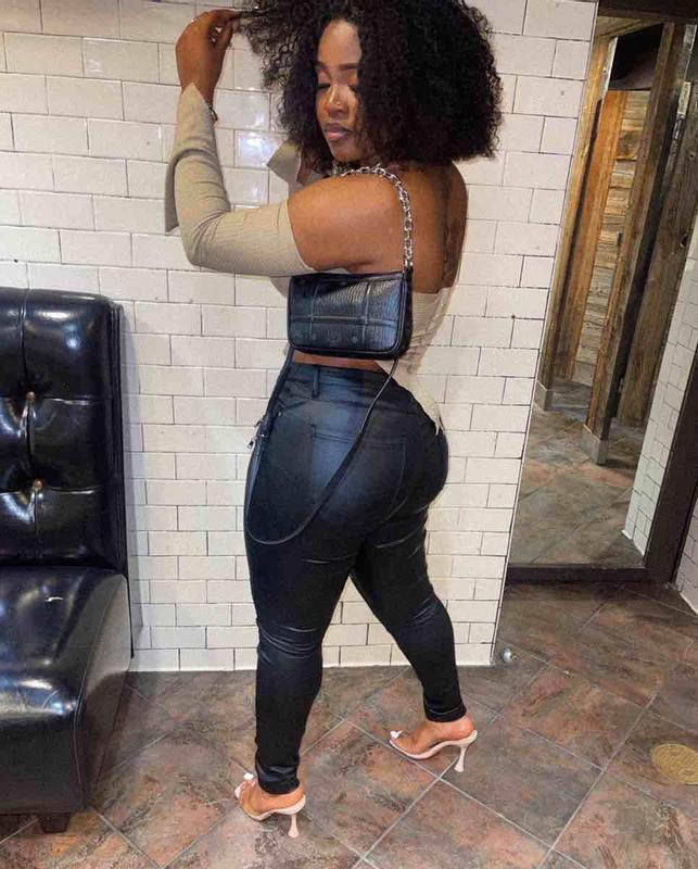 Review Thumbnail Image 0 215046702