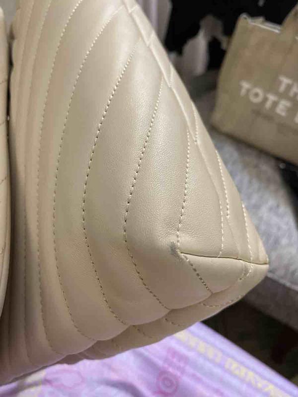 Customer photo for "Awful quality"