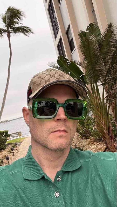 Review Thumbnail Image 1 239080443