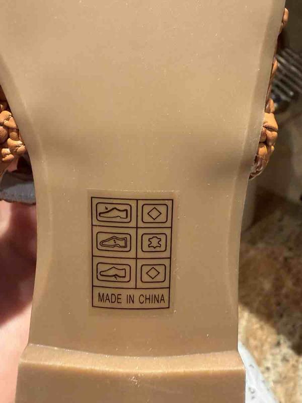 Review Thumbnail Image 0 249043842