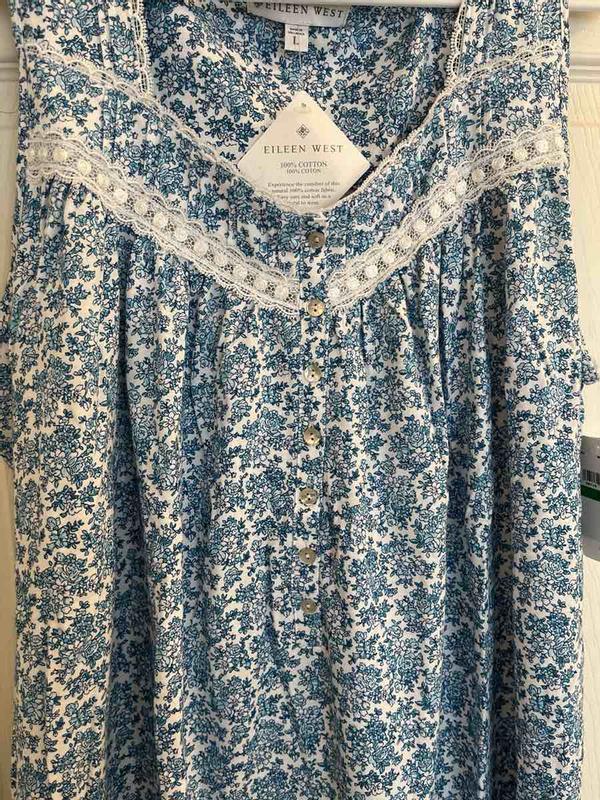 Review Thumbnail Image 0 243972516