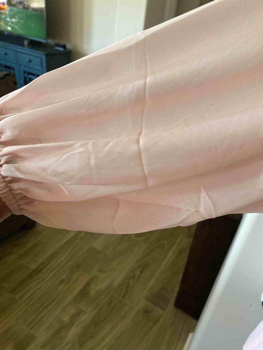 Customer photo for "Cannot get the fold creases out!"