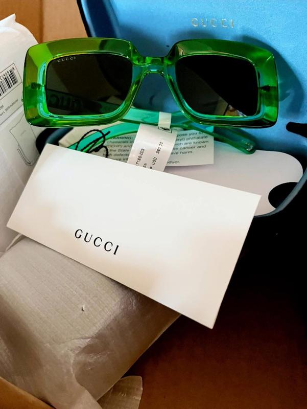 Review Thumbnail Image 0 239000195