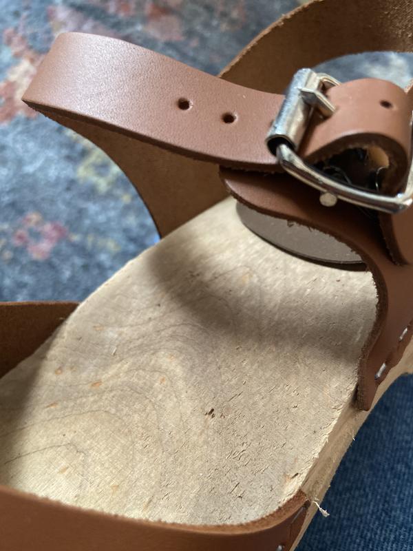 Customer photo for "NOT AS ADVERTISED"