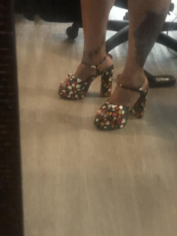 Review Thumbnail Image 0 225926148