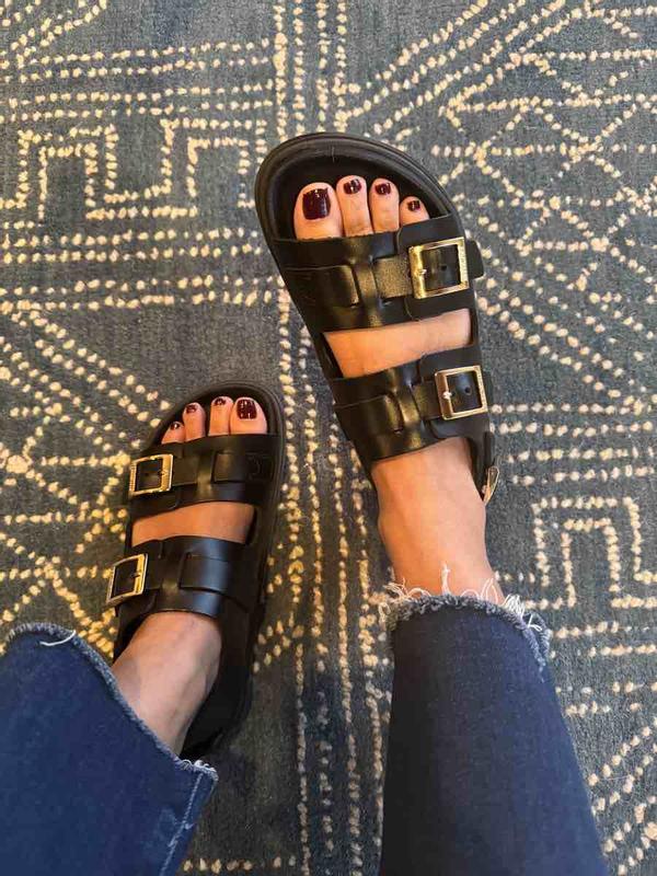 Review Thumbnail Image 0 230989678