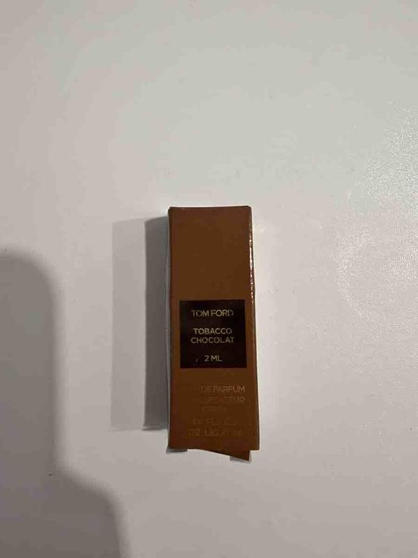 Customer photo for "Rich, Warm and Luxurious Scent"