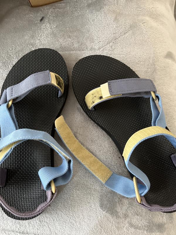Customer photo for "Great Little Sandal!"