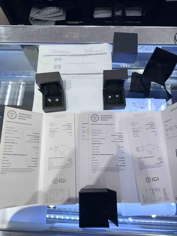 Review Thumbnail Image 0 236250418