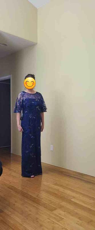 runs large, beautiful color and dress