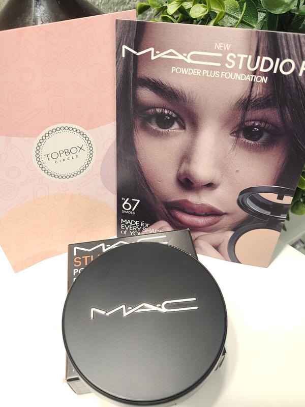 Customer photo for "Powder plus Foundation"