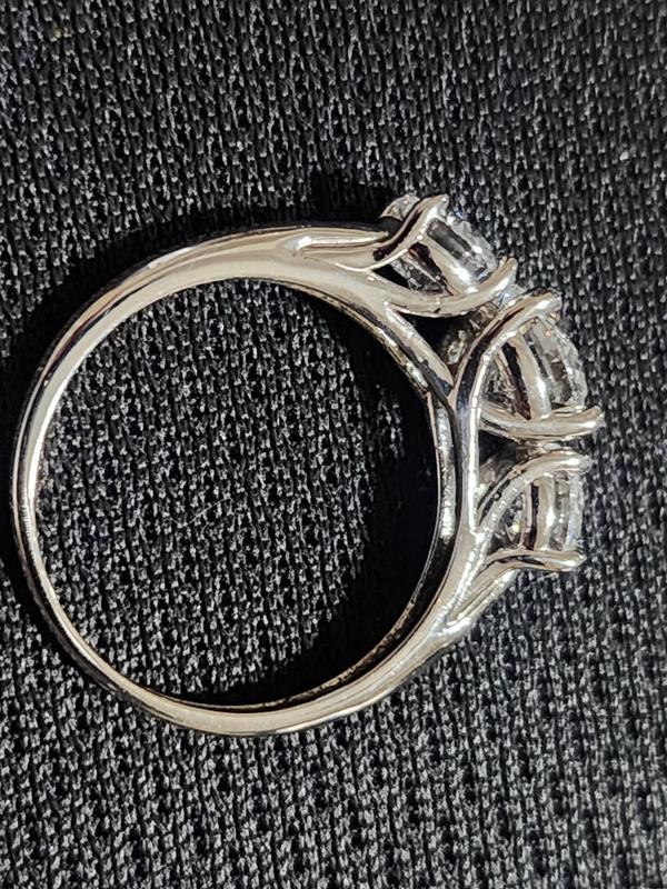 Review Thumbnail Image 4 240851822