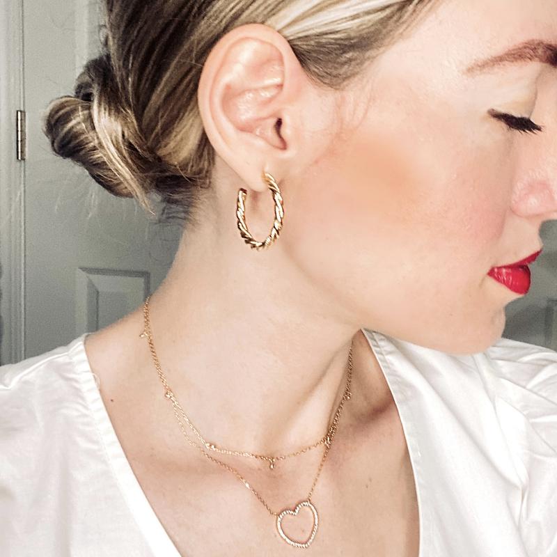 Review Thumbnail Image 0 224883526