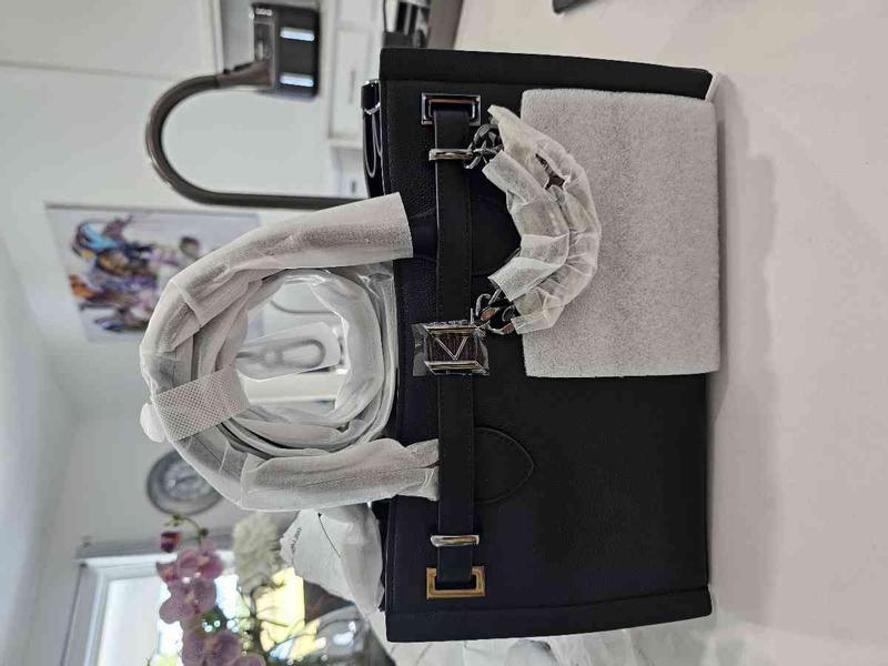 Review Thumbnail Image 1 245727791