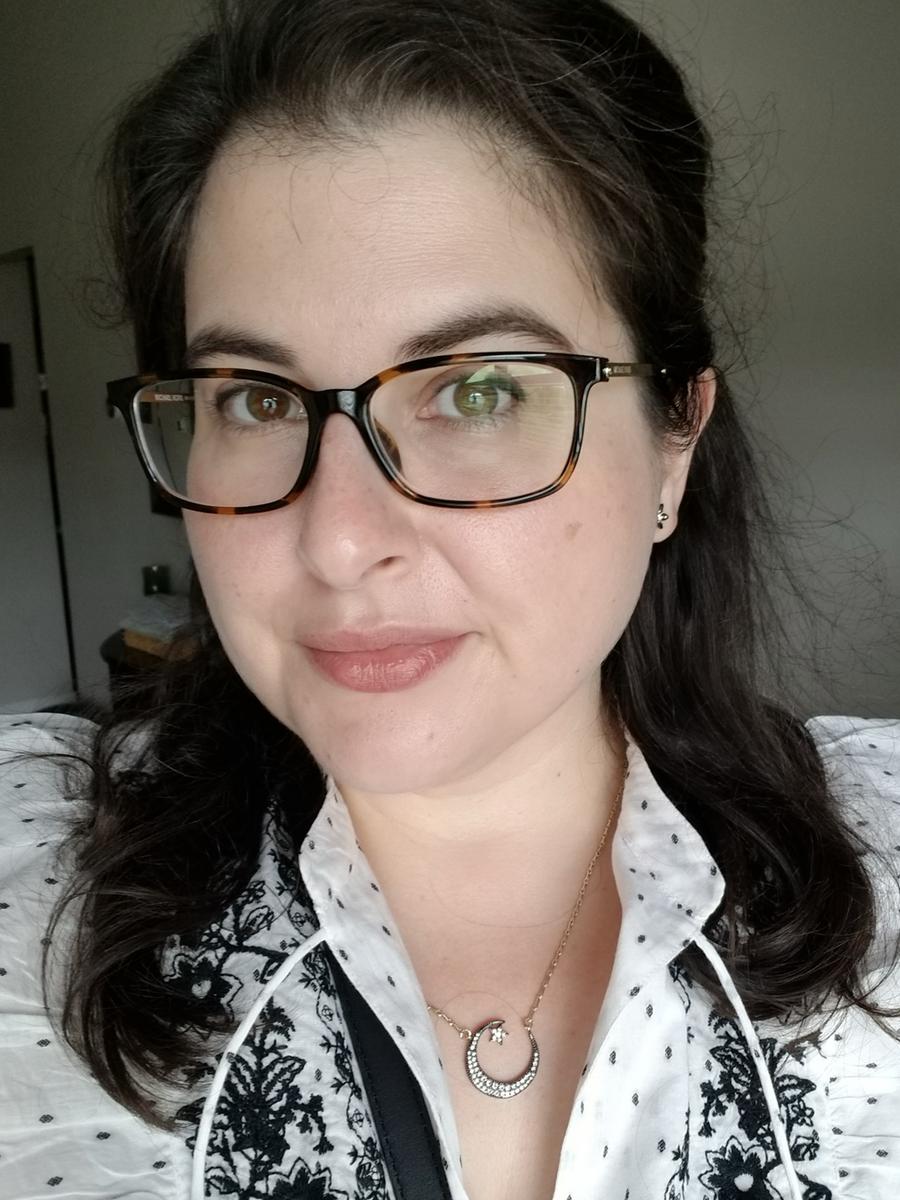 Review Thumbnail Image 0 198751959