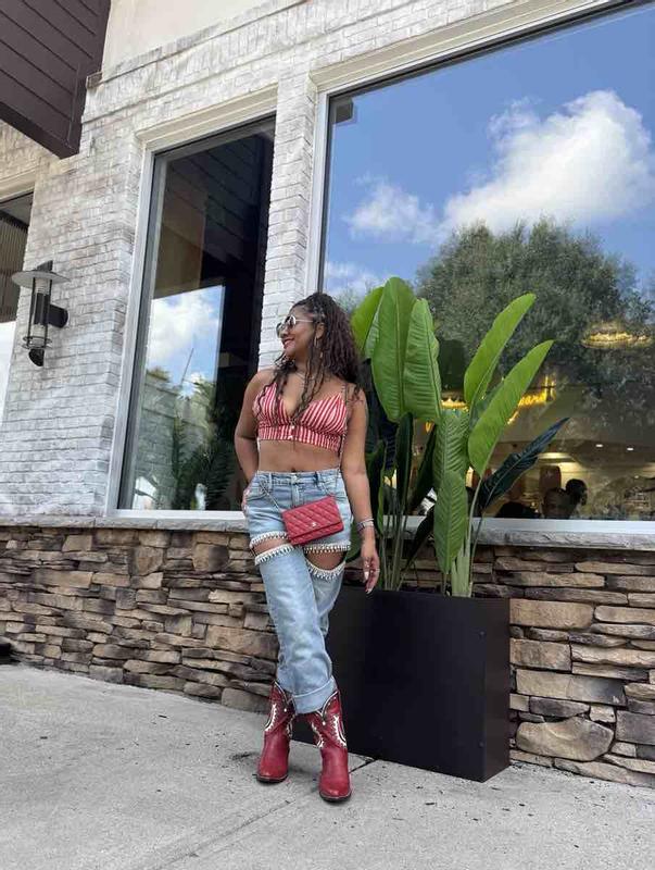 Review Thumbnail Image 0 244789744