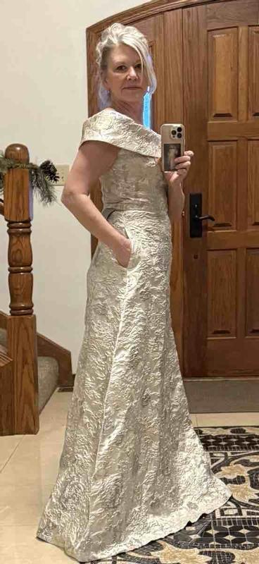 Review Thumbnail Image 0 248475417