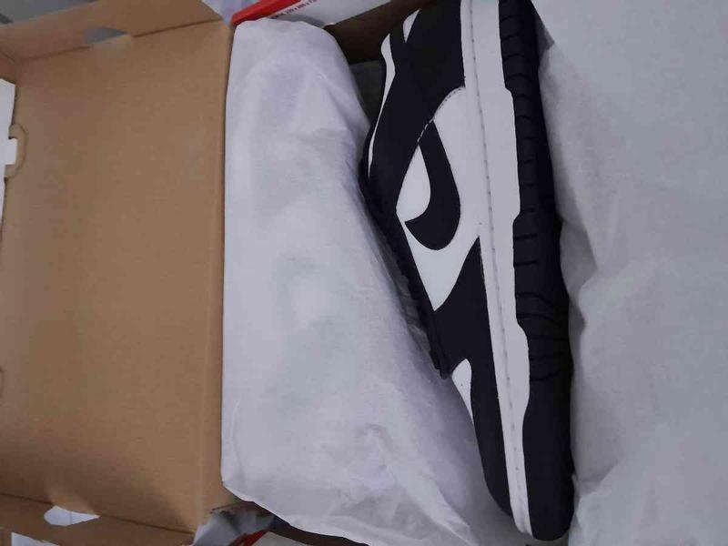 Nike dunk low retro black/white

Size 9 men