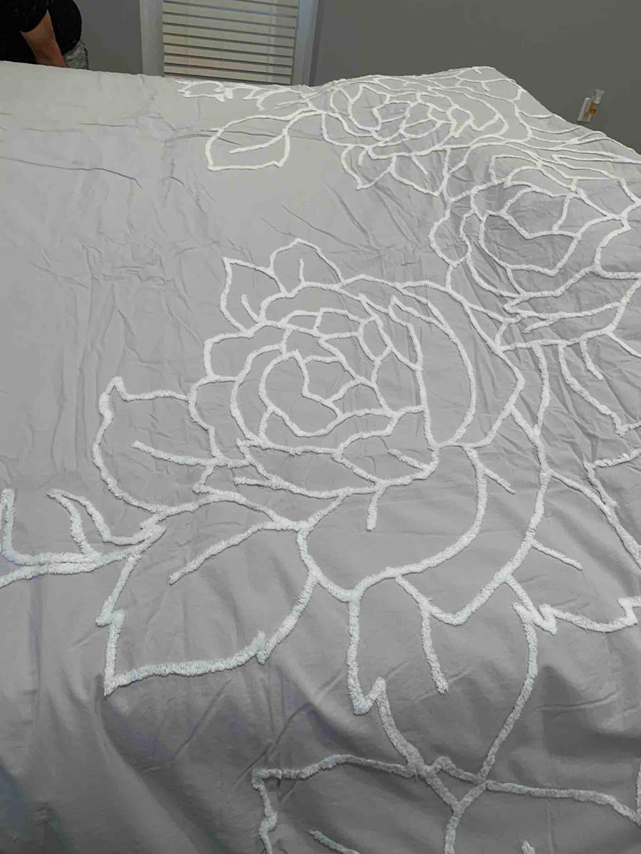 Customer photo for "So Delicate and Goregous!"