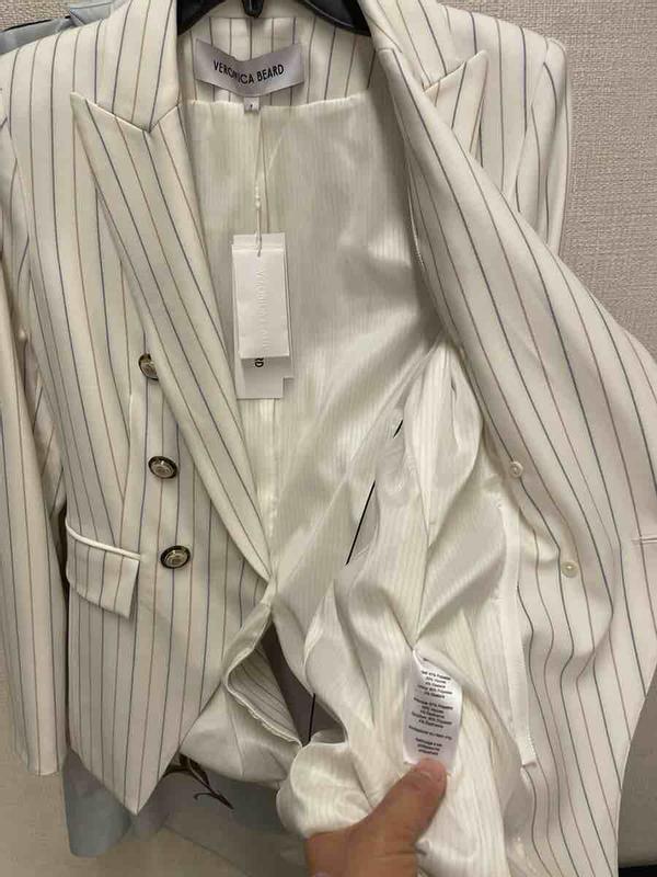 Review Thumbnail Image 2 241352175