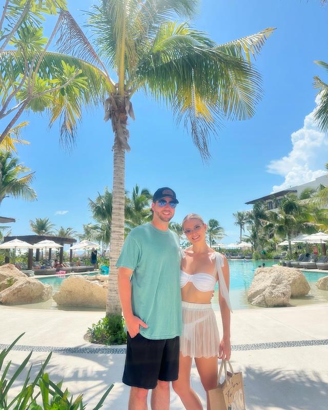 Review Thumbnail Image 0 235823701