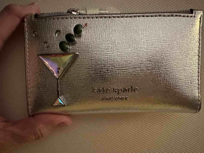 Review Thumbnail Image 0 228796282