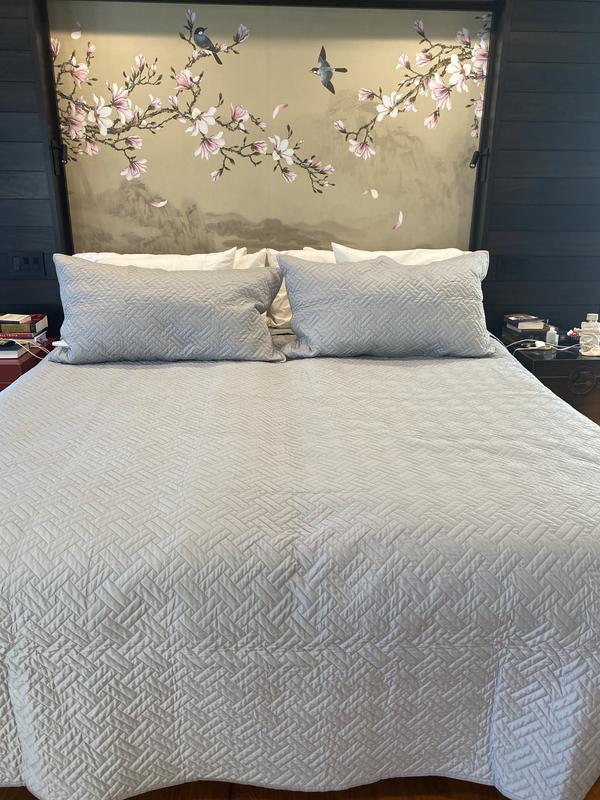 Review Thumbnail Image 0 232486173