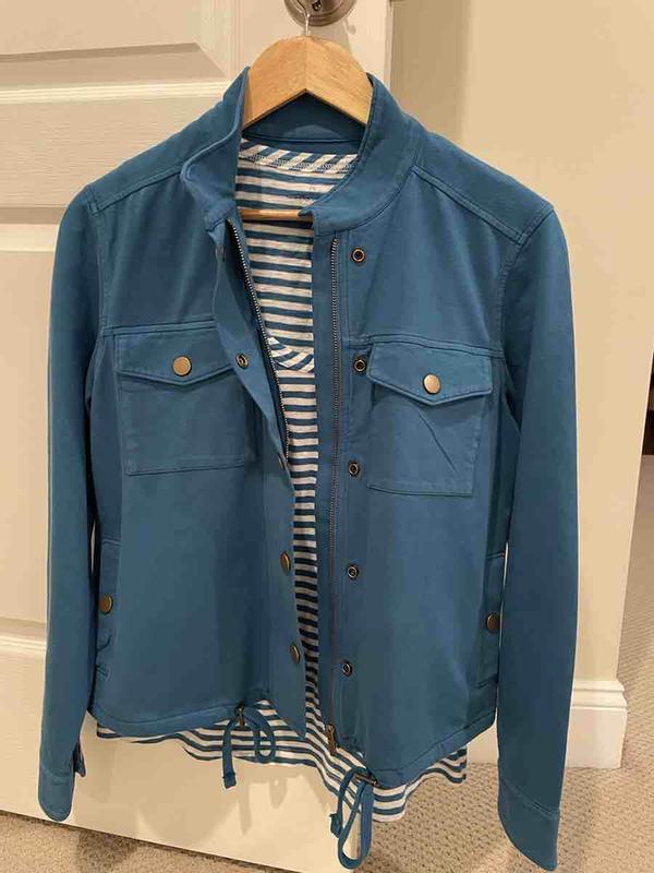 Review Thumbnail Image 0 214828146