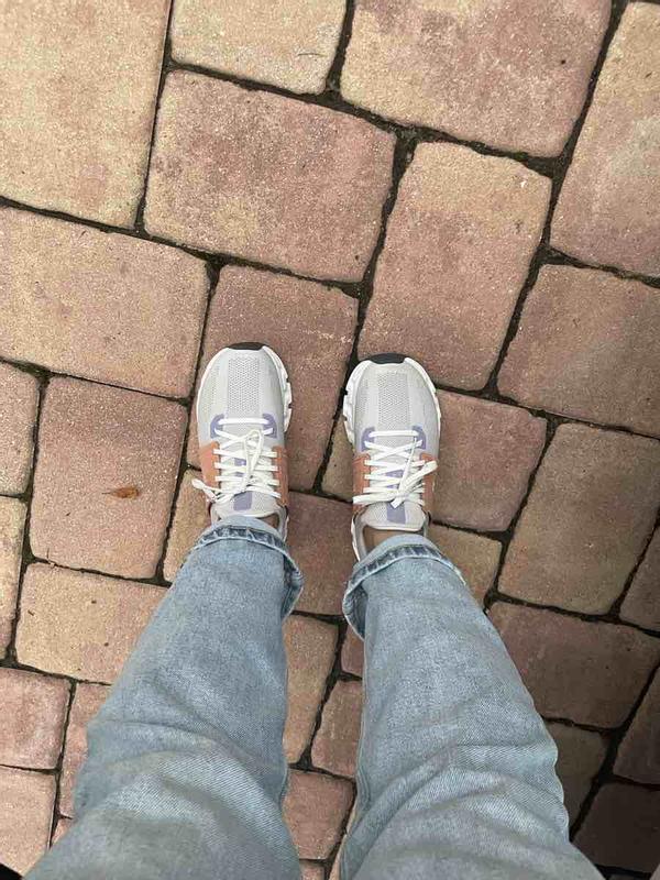 Review Thumbnail Image 1 226900764