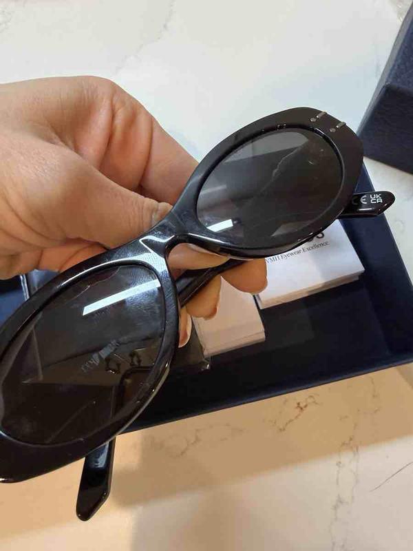 Review Thumbnail Image 0 248099379