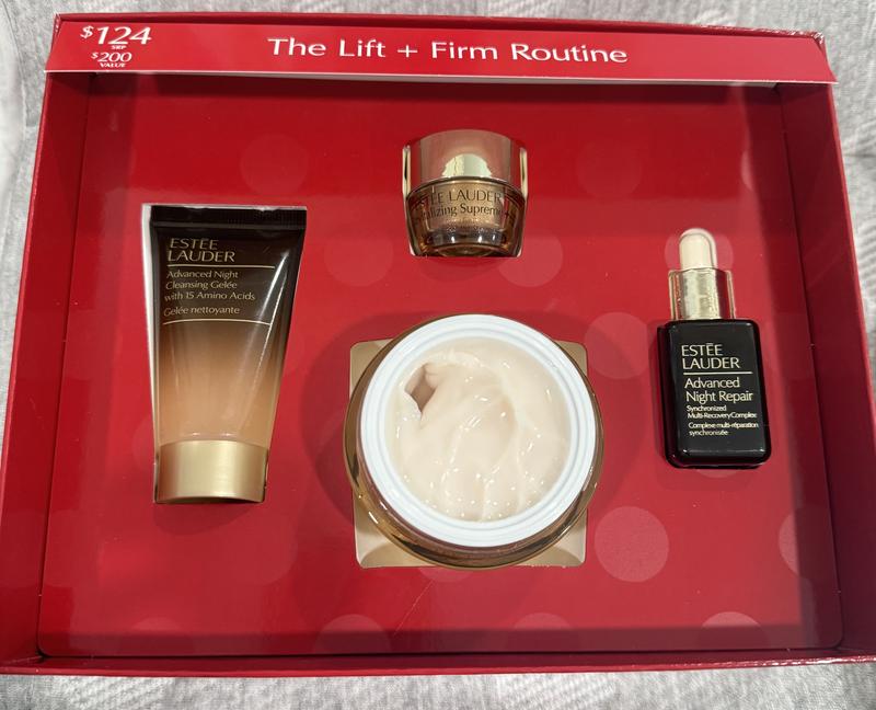 Customer photo for "Moisturizer is great!"