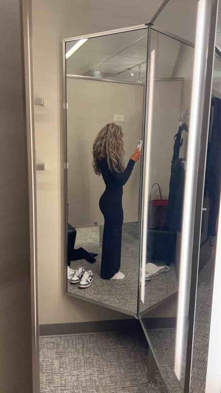 Review Thumbnail Image 0 229438873