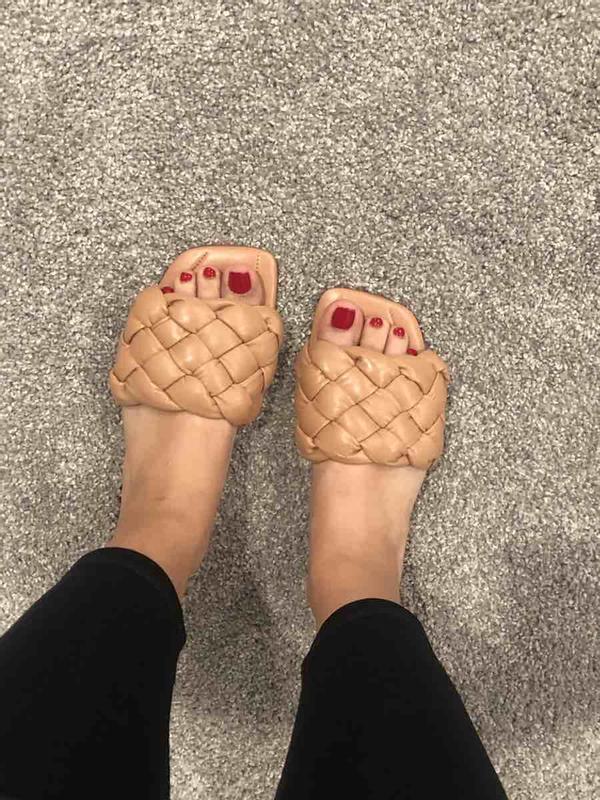 Review Thumbnail Image 0 215787681