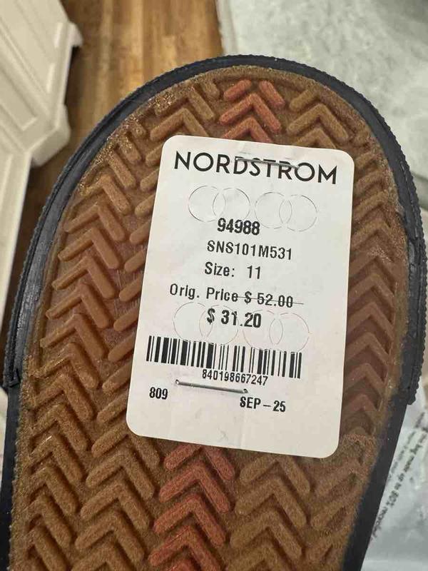 Review Thumbnail Image 0 244663705