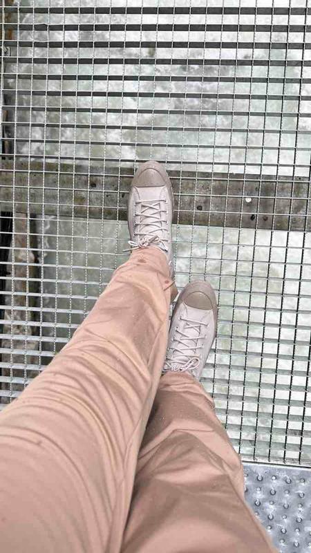 Review Thumbnail Image 0 228737978