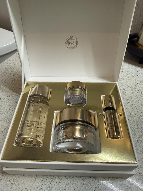 Estée Lauder Re-Nutriv The Pinnacle of Luxury Collection Skin Care