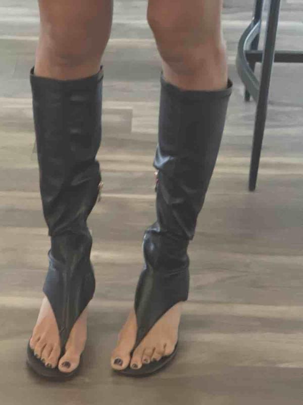 Review Thumbnail Image 0 248695536