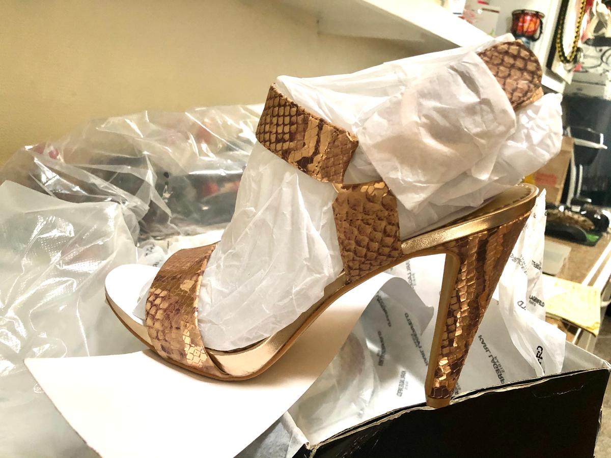 Review Thumbnail Image 0 197670451