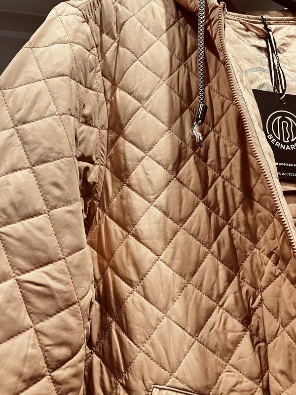 Customer photo for "Colour is lighter than pictures"