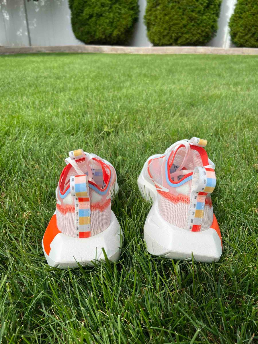 Review Thumbnail Image 2 198636487