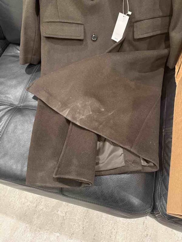 Review Thumbnail Image 1 246730822