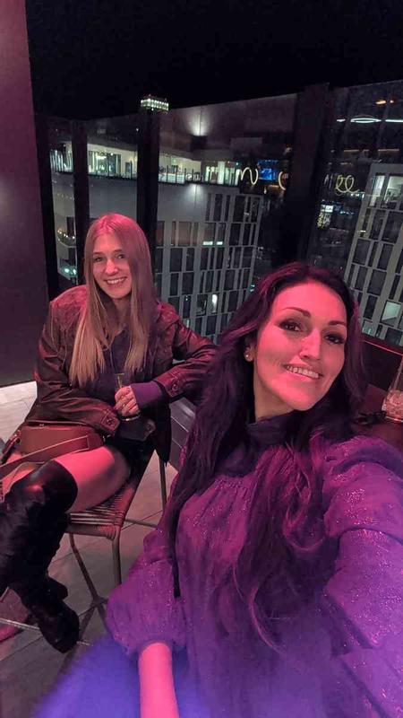 Review Thumbnail Image 0 247860246