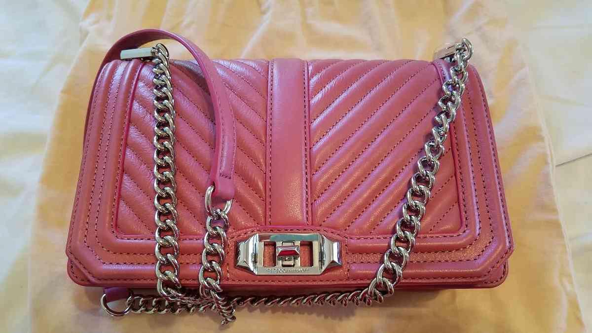 Customer photo for "Unexpected color"
