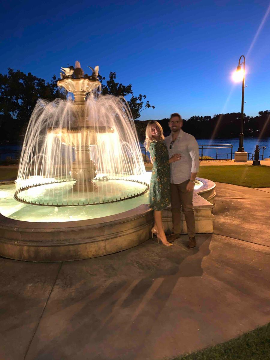 Review Thumbnail Image 0 198948259