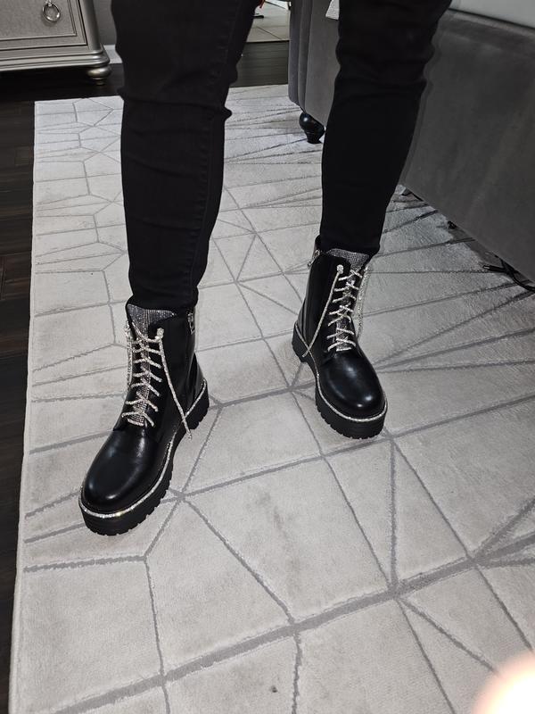 Review Thumbnail Image 1 228945420