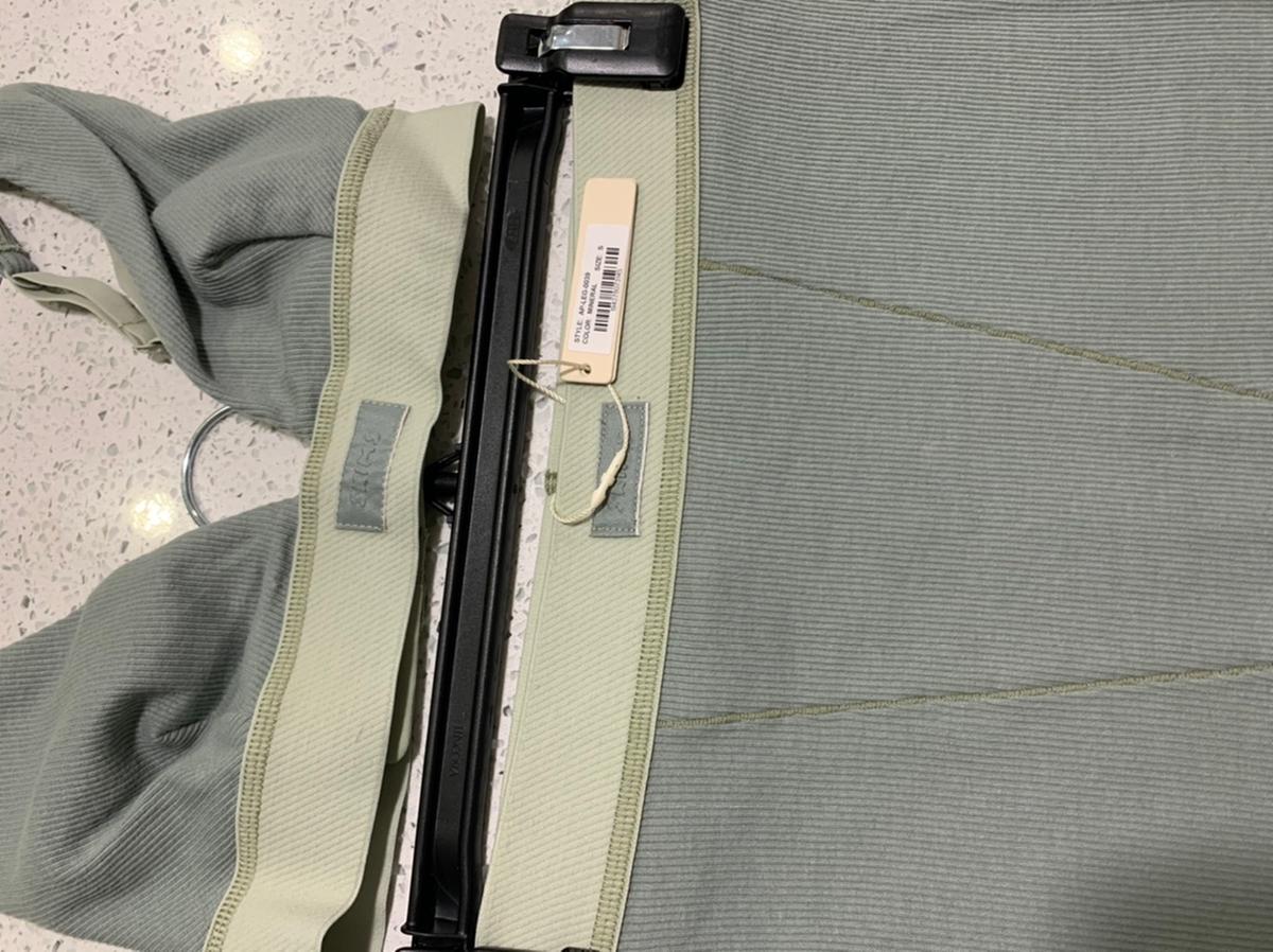 Review Thumbnail Image 0 195053685