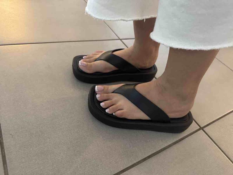 Review Thumbnail Image 0 245377540