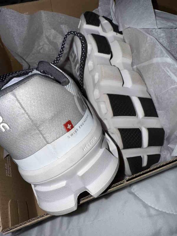 Customer photo for "USED ITEM."