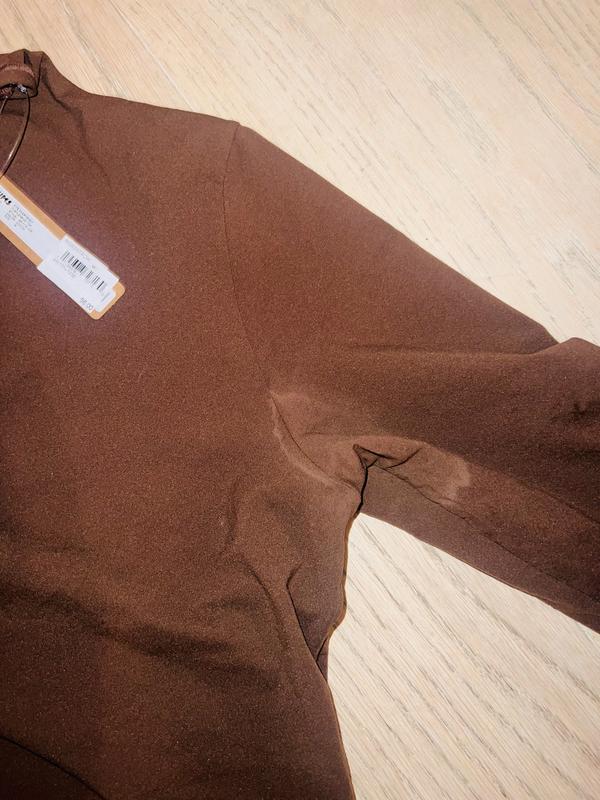 Review Thumbnail Image 0 229972946