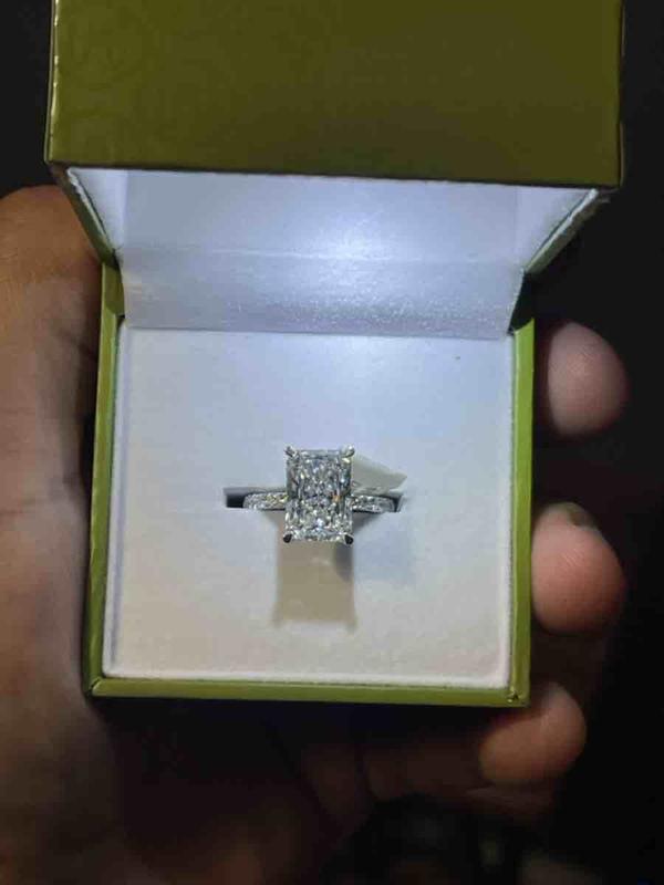 Review Thumbnail Image 0 242850875